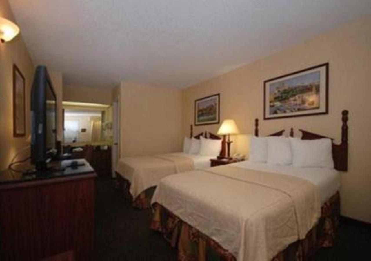 ביינברידג' Quality Inn מראה חיצוני תמונה