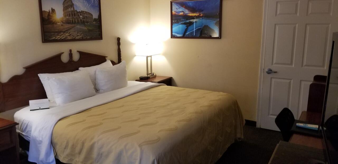 ביינברידג' Quality Inn מראה חיצוני תמונה